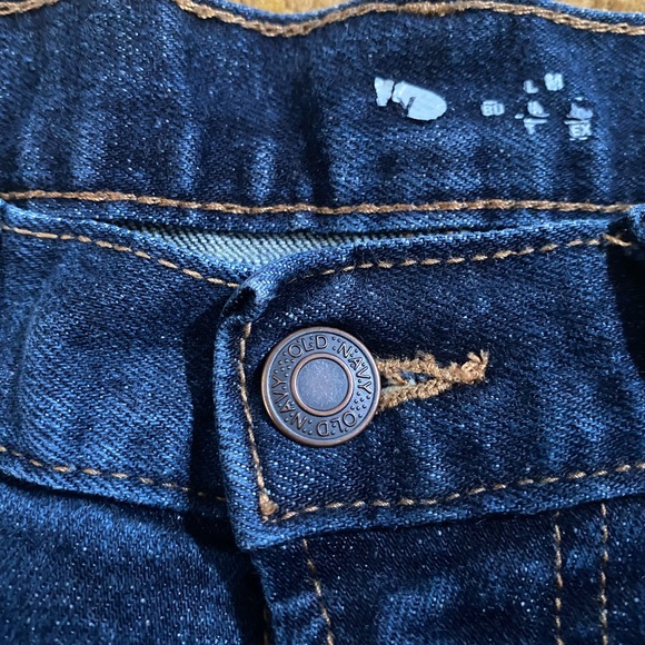 Old Navy Slim Jeans - Picture 6 of 7